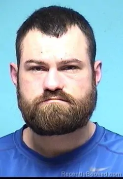 Mugshot of JOSHUA A FLYNN