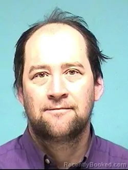 Mugshot of DANIEL SWARTZENTRUBER