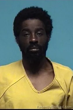 Mugshot of DAMIAN R PIPKINS