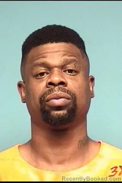 Mugshot of MARKCUS D HARRIS