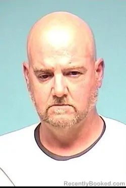 Mugshot of CARL JEFFERY CAMPBELL