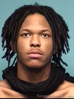 Mugshot of TYRONE J Junior LEONARD