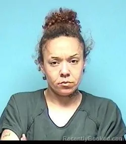 Mugshot of LEONA ANN SMITH