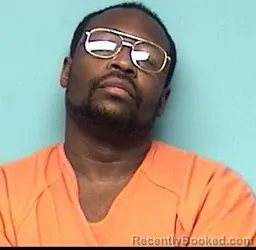 Mugshot of SHAVAR HASSAN BROWN