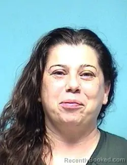 Mugshot of SHANNON KRISTI RUTLEDGE booked in Lorain County, Ohio on April 14, 2026