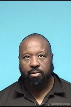 Mugshot of SHAWN A CRENSHAW booked in Lorain County, Ohio on April 25, 2026