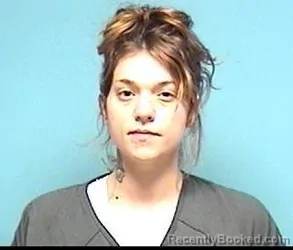 Mugshot of SELENA MARIA JOHNSON booked in Lorain County, Ohio on April 29, 2026
