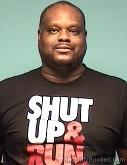 Mugshot of ABDUL LEVAR EARL booked in Lorain County, Ohio on April 30, 2026