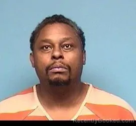 Mugshot of DERRICK ANTHONY Junior BOONE booked in Lorain County, Ohio on May 15, 2026