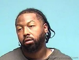 Mugshot of QUAMERE JONES booked in Lorain County, Ohio on June 21, 2026