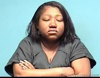 Mugshot of MARSHAE M WHITE booked in Lorain County, Ohio on June 21, 2026