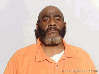Mugshot of Robert Lamont Jones booked in Lucas County, Ohio on October 4, 2026
