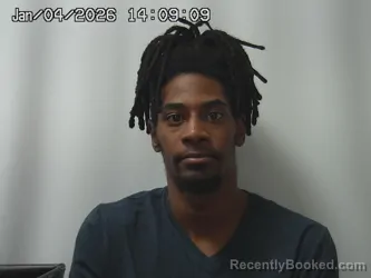 Mugshot of DYERE THOMPSON