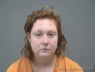 Mugshot of HANNAH SONDERMAN booked in Mahoning County, Ohio on April 22, 2026