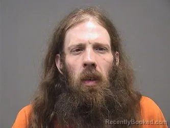 Mugshot of ROBERT CECIL MCCOY booked in Mahoning County, Ohio on April 25, 2026