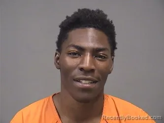 Mugshot of KIEONTE WALKER booked in Mahoning County, Ohio on April 25, 2026