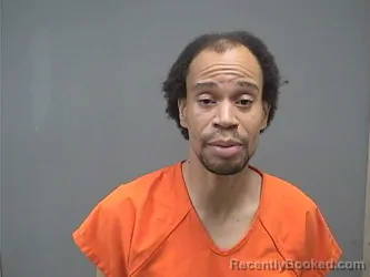 Mugshot of DOMINIC M JACKSON booked in Mahoning County, Ohio on April 28, 2026