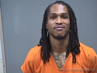 Mugshot of KEANU SHELTON booked in Mahoning County, Ohio on April 29, 2026