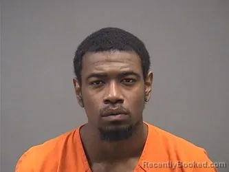 Mugshot of TRAVON PEARCE booked in Mahoning County, Ohio on April 30, 2026