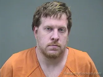 Mugshot of TYLER SCOTT WARNER booked in Mahoning County, Ohio on May 13, 2026