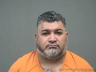 Mugshot of JUAN SANCHEZ URIBE booked in Mahoning County, Ohio on May 17, 2026
