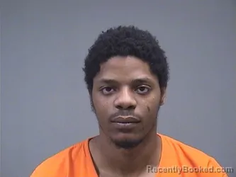Mugshot of ISIAH DESHAWN TRA VON TARVER booked in Mahoning County, Ohio on May 17, 2026