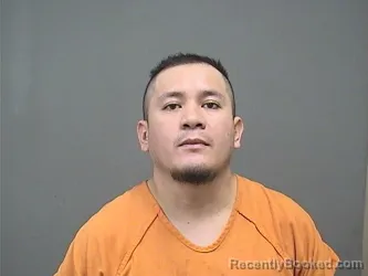 Mugshot of JUAN CARLOS VASQUEZ- RODRIGUEZ booked in Mahoning County, Ohio on June 7, 2026