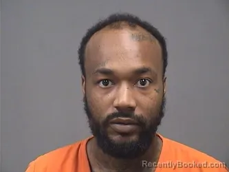 Mugshot of DRESHAWN MADDOX booked in Mahoning County, Ohio on June 24, 2026