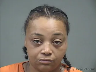 Mugshot of JEFFONA THOMPSON booked in Mahoning County, Ohio on July 14, 2026