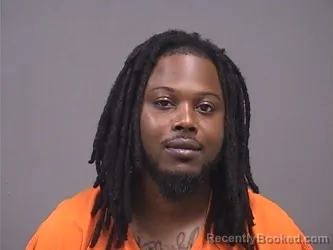 Mugshot of Marquis Juan Thomas booked in Mahoning County, Ohio on August 7, 2026