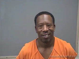 Mugshot of Kevin Lamonte Carver booked in Mahoning County, Ohio on August 23, 2026