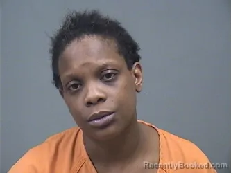 Mugshot of Monya Short booked in Mahoning County, Ohio on August 25, 2026