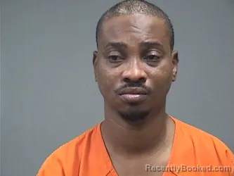 Mugshot of Babatunde Ibraheem Akarigidi booked in Mahoning County, Ohio on August 26, 2026