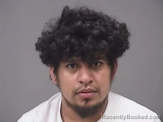 Mugshot of Ever Omar Vasquez Hernandez booked in Mahoning County, Ohio on August 27, 2026