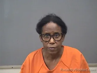 Mugshot of Ceresse Bernadin booked in Mahoning County, Ohio on August 29, 2026