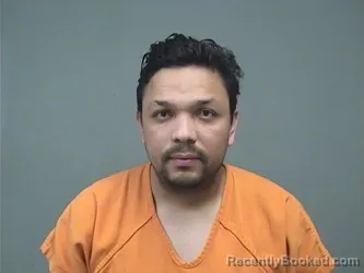 Mugshot of Alex Marulanda Nieves booked in Mahoning County, Ohio on September 12, 2026