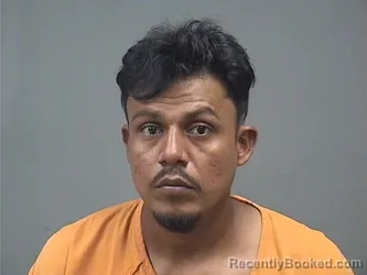 Mugshot of Walter Espinoza Chavarria booked in Mahoning County, Ohio on September 20, 2026