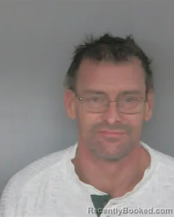 Mugshot of EARL EDWARD HUSTON