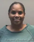 Mugshot of DIONNE ROCHELLE TRAORE