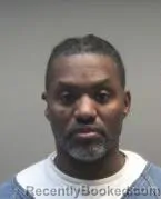 Mugshot of TYWONE DERAYE ARRONE SR
