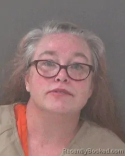 Mugshot of GLORIA JEAN AMSPAUGH