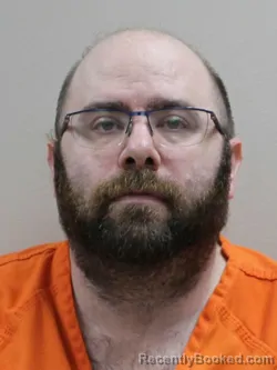 Mugshot of MICHAEL WILLIAM MINER