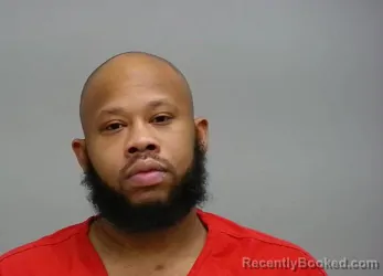 Mugshot of DAVIANTE LAMONT SMITH