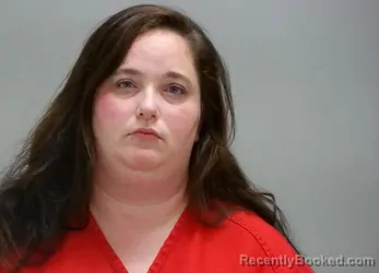 Mugshot of KAYLA MARIE LEACH booked in Pickaway County, Ohio on August 4, 2026