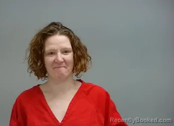 Mugshot of SARAH LORENNE SIAS