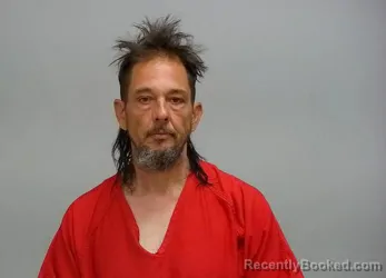 Mugshot of DUSTIN HARVEY QUEEN booked in Pickaway County, Ohio on June 24, 2026
