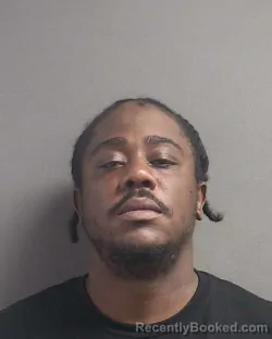 Mugshot of JAVON L MONTGOMERY