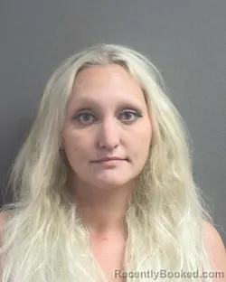 Mugshot of TARA L ORES