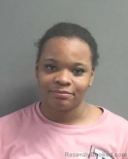 Mugshot of CE'NAJAH MONET THOMPSON