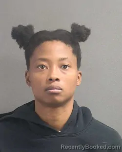 Mugshot of DUJUANA SEANTE DAVIS